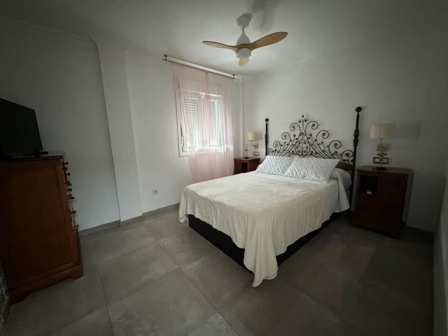 Casa Preciosa Ideal Para Familias La Línea de la Concepción Extérieur photo
